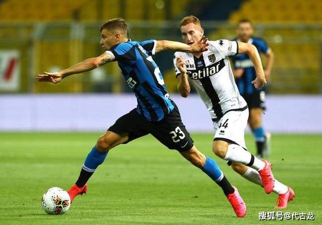  AC米兰功勋队长替补救主保留争冠希望  